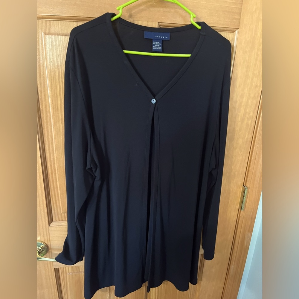 Black One Button Lightweight Cardigan Size 14/16